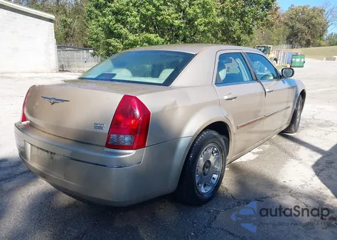 2006 Chrysler 300 Touring from USA, damaged, VIN 2C3KA53G76H471597